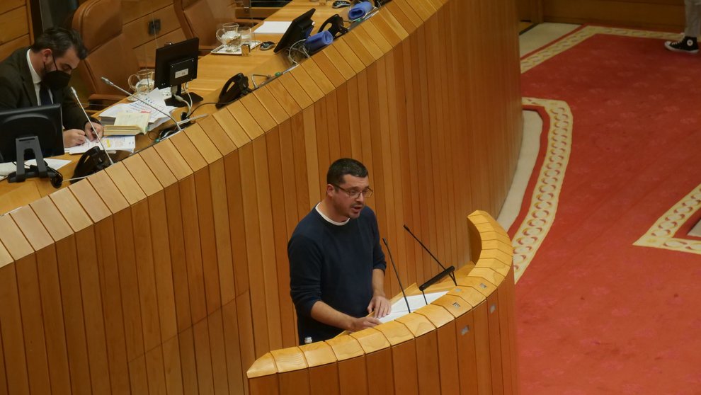 Mon Fernández, deputado no Parlamento Galego