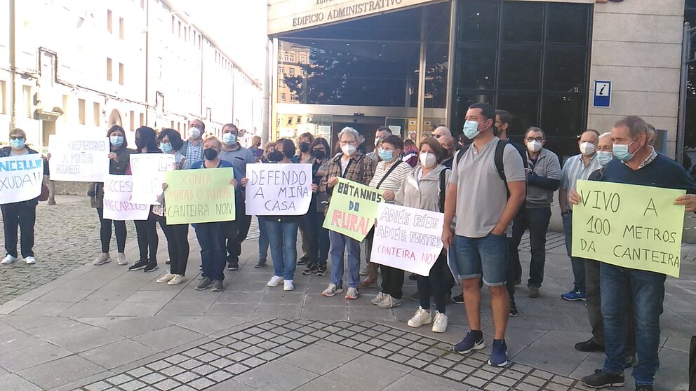 Acto diante da Xunta de Galiza