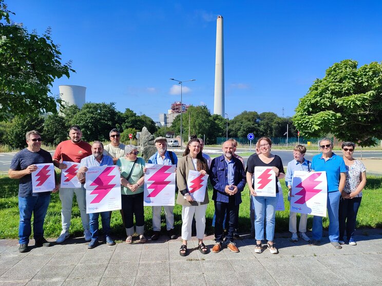 Néstor Rego nas Pontes con membros do BNG na comarca