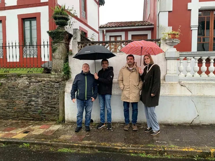 presentaci&oacute;n das enmendas aos orzamentos da Xunta, Mugardos.
