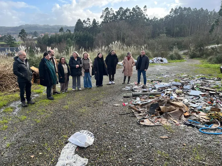 visita de Ana Miranda a Cabanas
