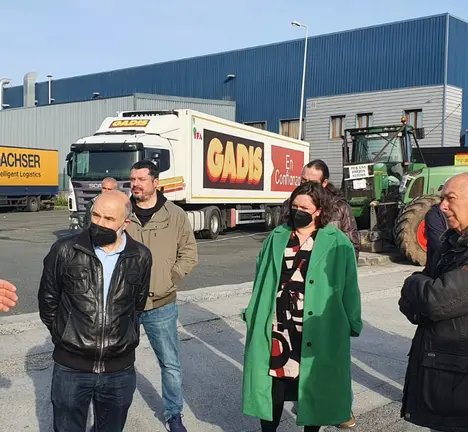 N&eacute;stor con representantes do BNG