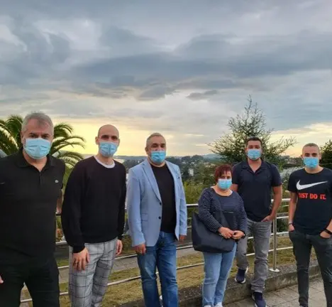 Mon Fern&aacute;ndez con representantes do BNG nos concellos do Eume