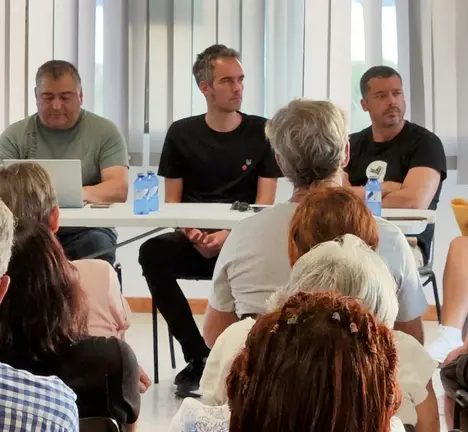 Momento da reuni&oacute;n