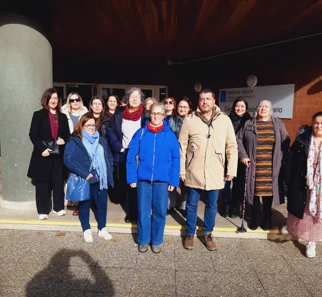 O BNG con traballadoras da residencia de Caranza