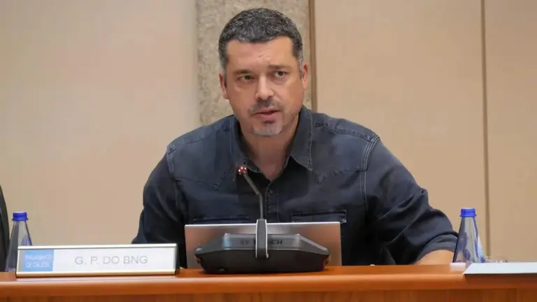 Mon Fern&aacute;ndez